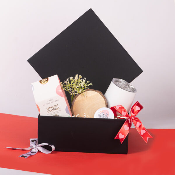 Charming Personalized Hamper - Image 2