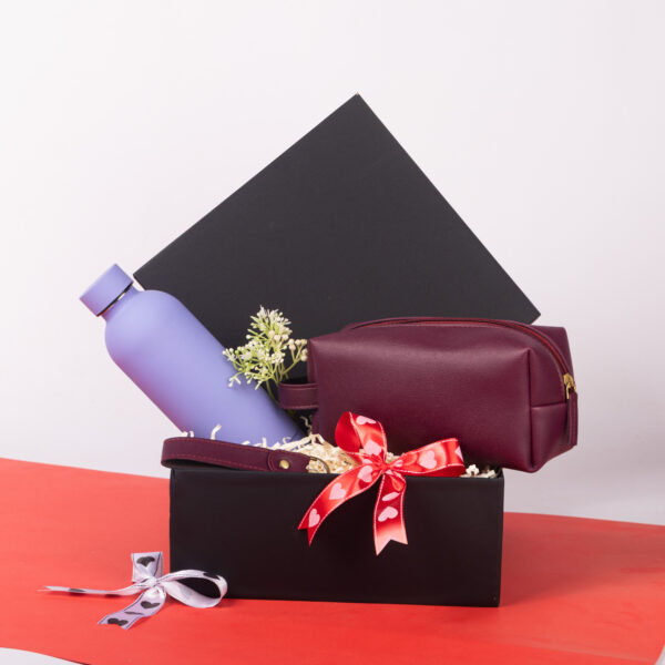 The Travel Essentials Gift Box - Image 2