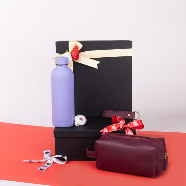 The Travel Essentials Gift Box
